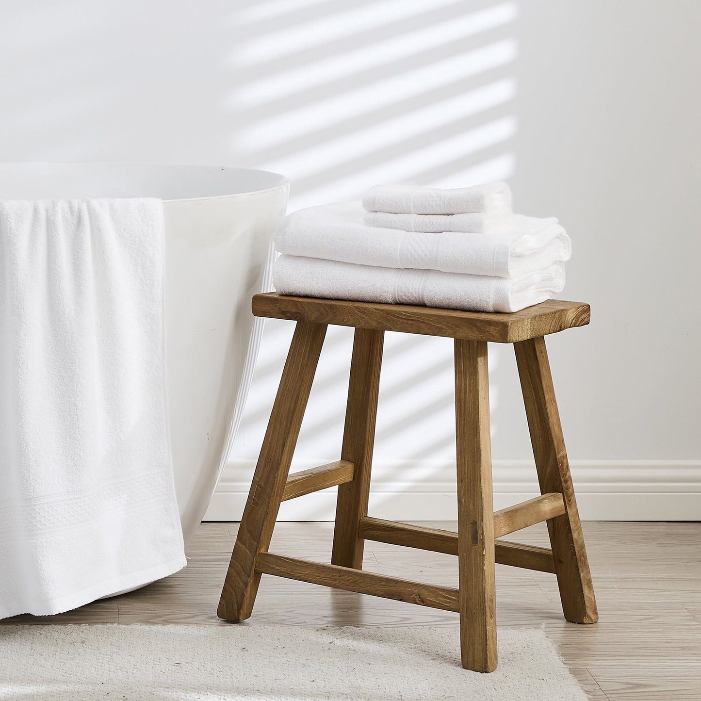 2 Bath Towels 2 Hand Towels 2 Washcloths, Highly Absorbent Towels for Bathroom, Gym, Hotel (White) - DelightsDownSouth