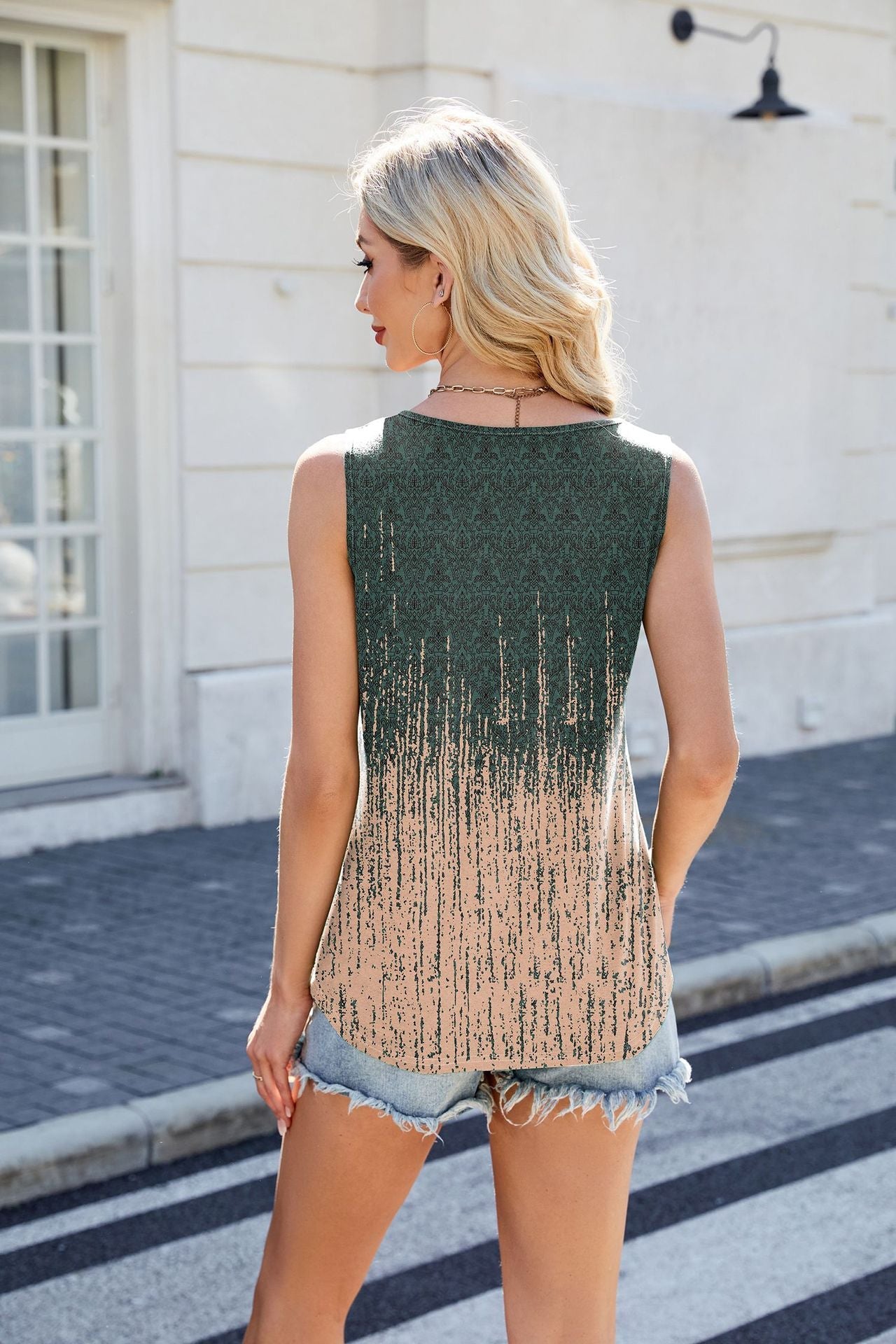 2025 Spring/Summer New Round Neck Tie Dyeing Printed Loose Sleeveless T-shirt Tank Top for Women - DelightsDownSouth