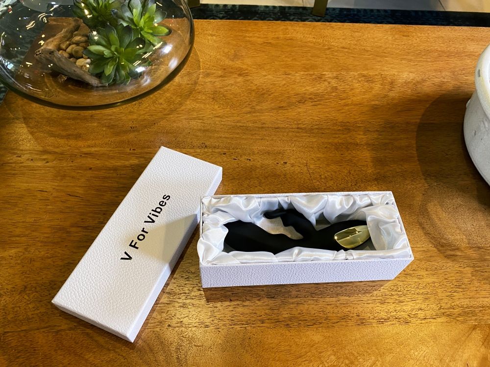 Agrippina – Waterproof Rabbit Vibrator - DelightsDownSouth