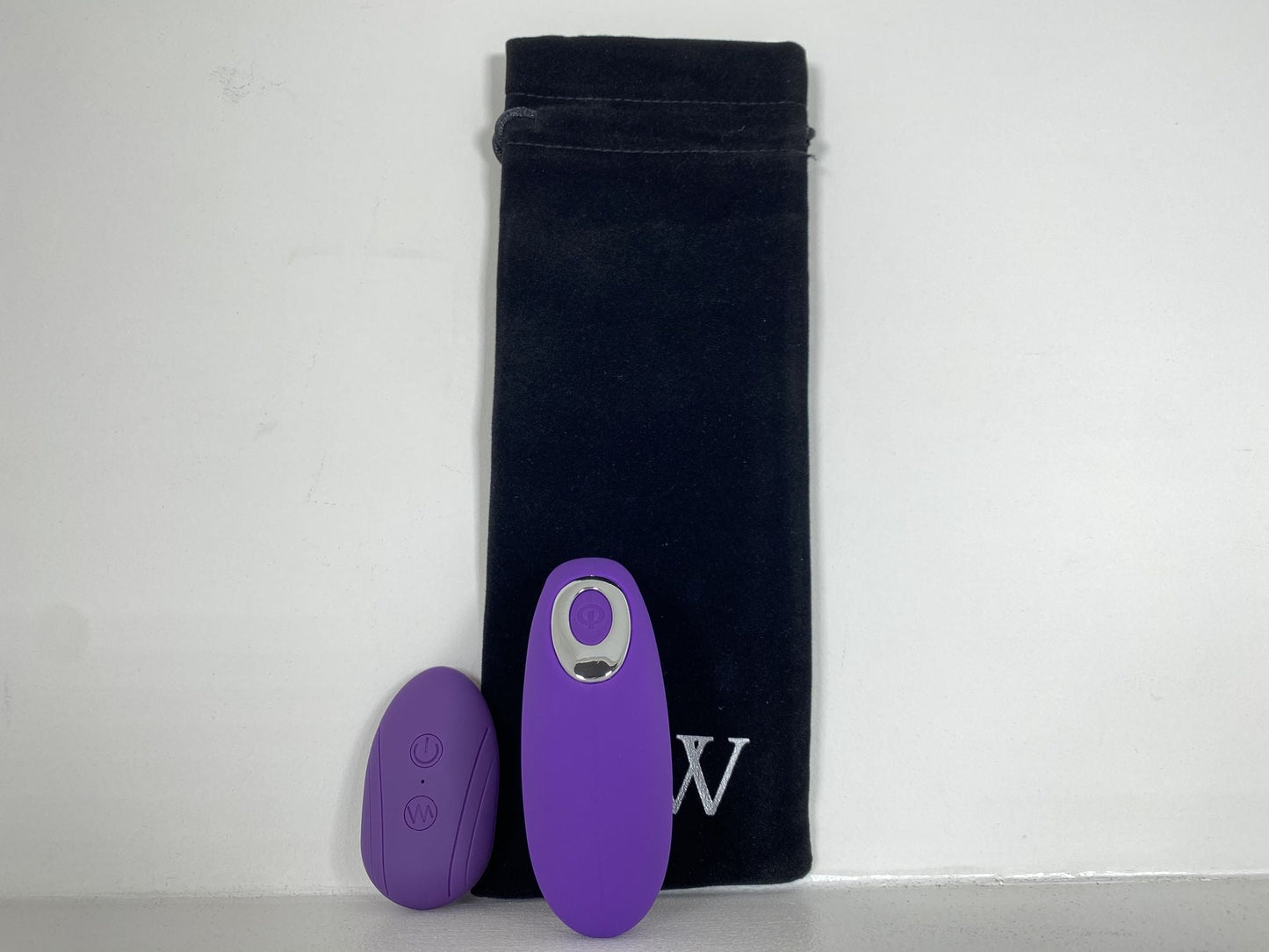 Hestia – Lightweight U - Shaped Vibrator, G - Spot Clitoral Vibe - DelightsDownSouth