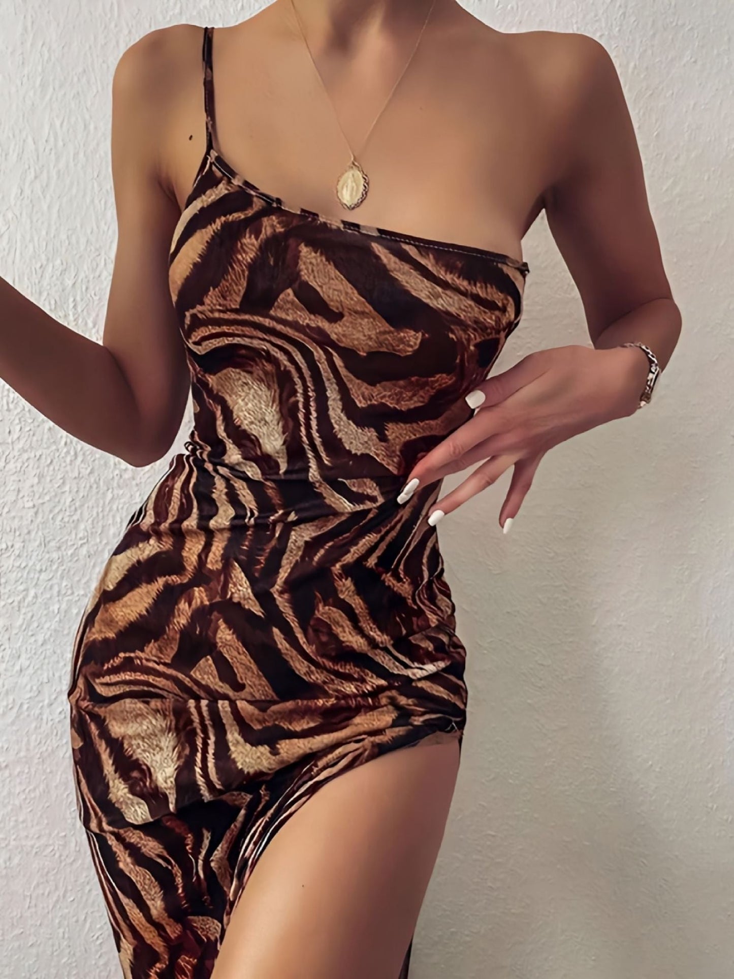 Sexy Slant Shoulder Tiger Print Split Bag Hip Suspender Maxi Dress; Women's Dresses - DelightsDownSouth